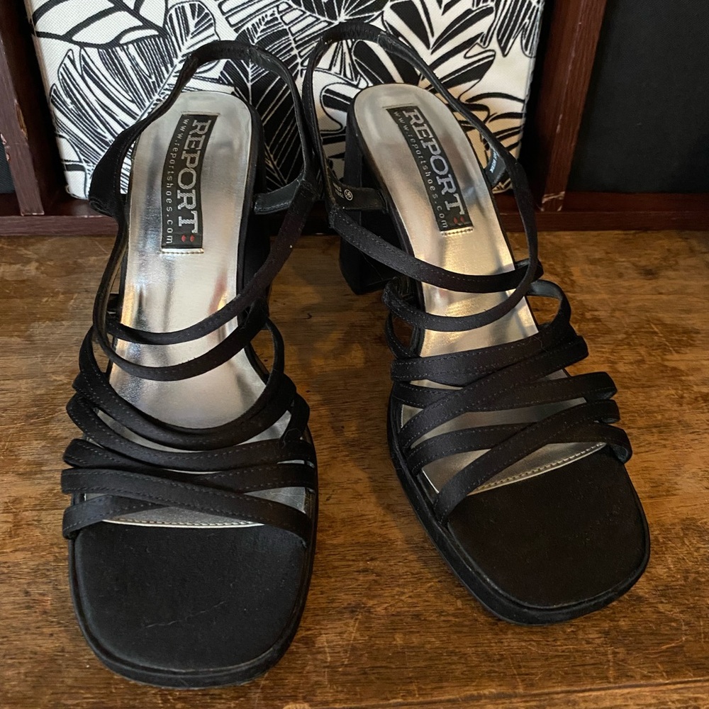 Vintage (Y2K) Black, Strappy, Report Sandals